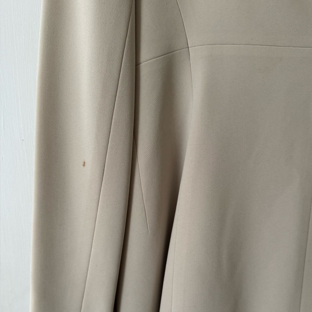 50% Off🍁Ann Taylor Classic Beige Blazer - Picture 5 of 8